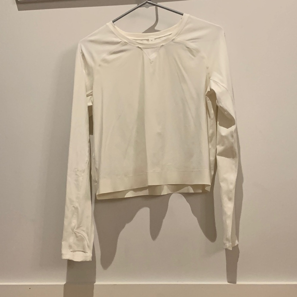 White lululemon long sleeve
